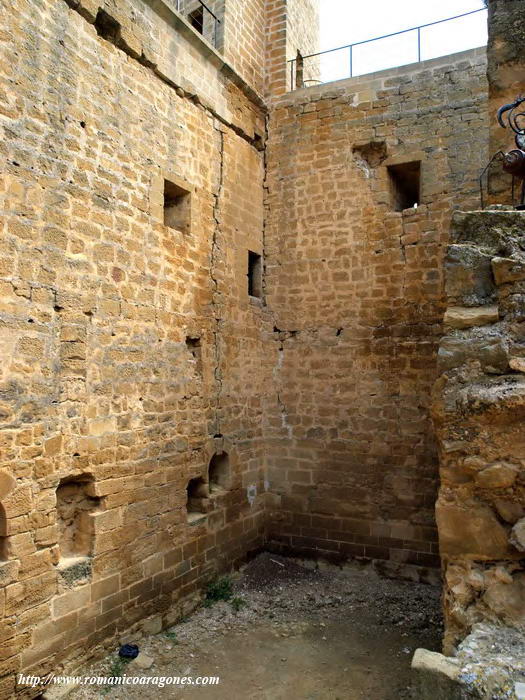 SALA NORTE DE CASTILLO